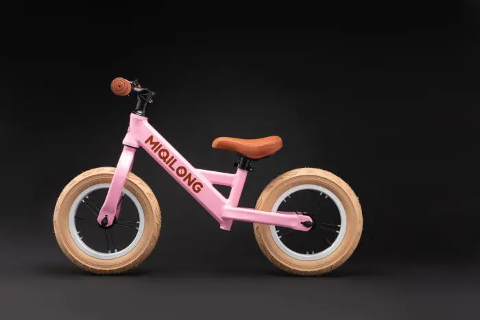 ბალანსს ველოსიპედი Miqilong HPA 12" ვარდისფერი - Image 8