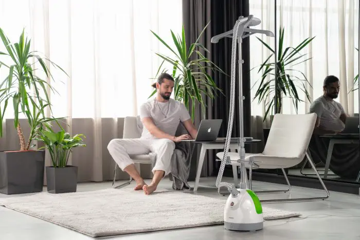 ერტიკალური ორთქლის უთო Ardesto IR-C8815-S, 1785W, 1500ml, უჟანგავი ფირფიტით, თეთრი-მწვანე - Image 14