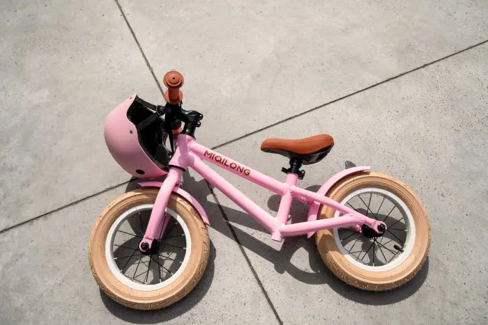 ბალანსს ველოსიპედი Miqilong Balance bicycle RVA 12" pink - Image 15