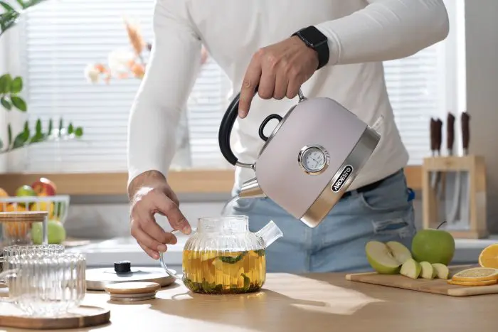 ელექტრო ჩაიდანი Ardesto KL-F500L, 1.7L - Image 7